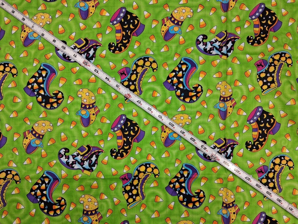 Halloween Quilting Cotton/Spring Ind For Jo-Anns/Witches Boots/1 Yd 35″ X 44″