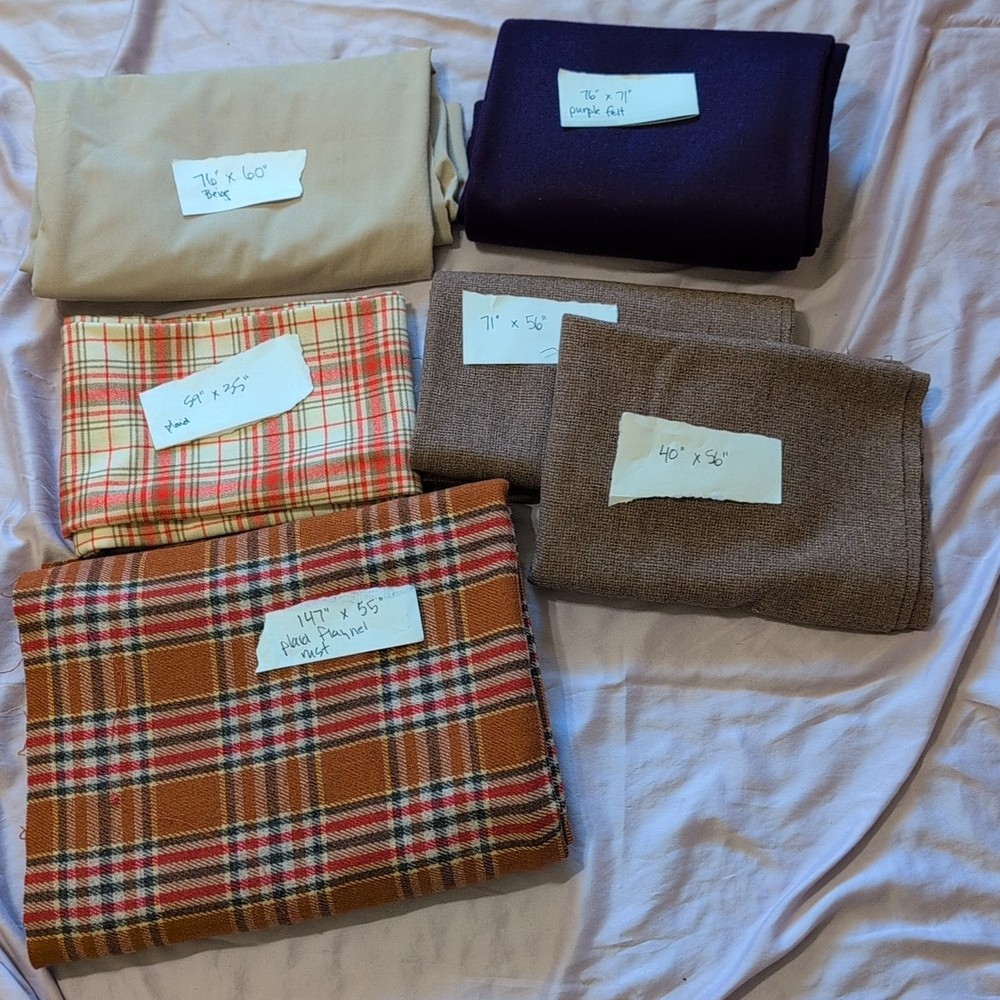Mixed Lot 6 Pieces Fabric, Solids & Prints, 8.25 lbs