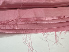 Bubble Gum Pink Silk Blend 3 Yards 45″ Wide Excellent