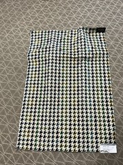 Kravet Couture Discontinued Sample In Peacock 35” X 24”