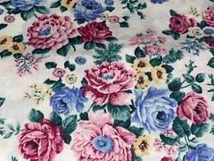 1/2 Yd X 58″ Vintage Rose Daisy Mum Pansy Cotton Quilt Fabric by Peter Pan BTHY