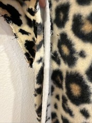 Premium fleece Cheetah/Leopard/Big Cat print 60” X 108” Nice Quality