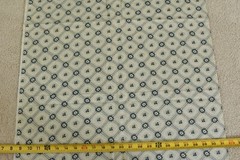 By 1/2 Yd, Vintage, Green & Cream Floral Lattice on Quilt Cotton, P293