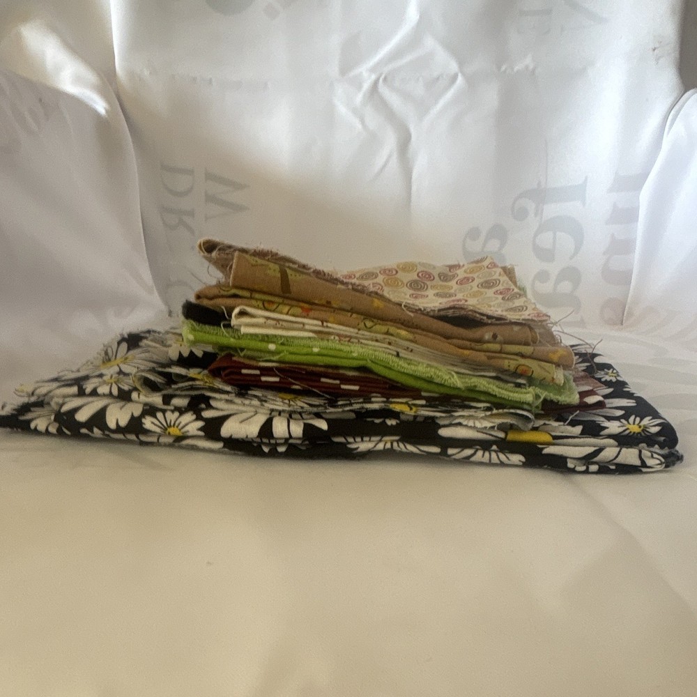 Assorted Fabric Scraps Remnants Lot, Multicolor Mixed Prints for Quilting Crafts