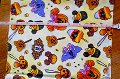 Disney Park Treat Halloween Snacks Mickey Mouse fabric Cupcakes Cookies 1/4 yd