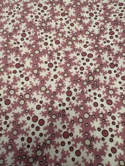 Vtg Pink Cream Circles Cotton Sewing Fabric Fabri-Quilt #7757 44” x 147”