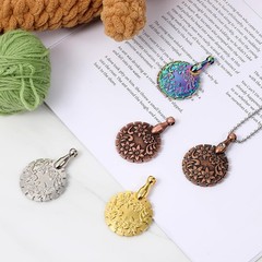 SynHHergyx Yarn Cutter Pendants 5 Pcs Gold, Silver, Dazzle Color, Copper