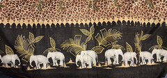 Vintage Fabric * Elephant scarf * 100% Silk – 36″ x 57″