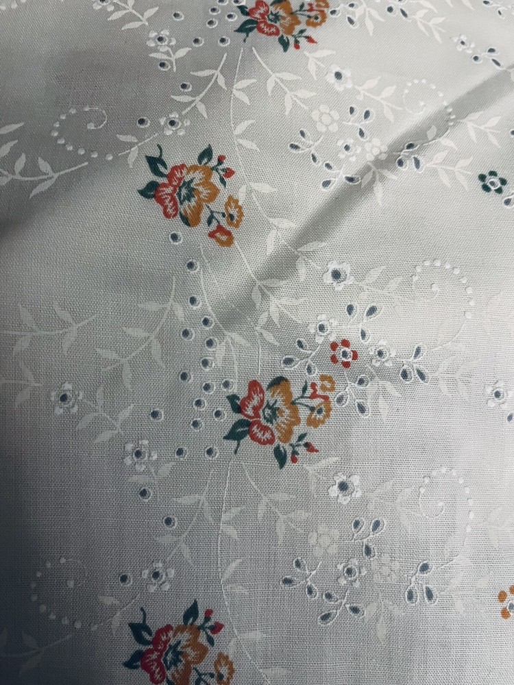VTG Pink Floral and Faux Embossed Batiste Eyelet Single Border by Wamsutta BTY