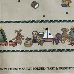Daisy Kingdom 26022 Christmas Tot Border Past & Presents Fabric 2 Yards 1995