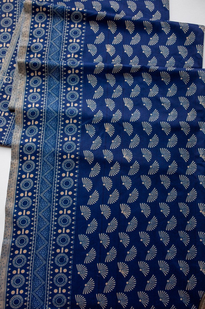 Ajt TIAN CHENG Fabric-Boho-Hippie Blue Fan Print Double Border Cotton- 1.5 YARDS