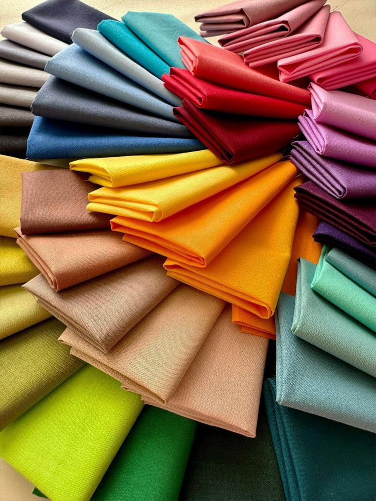 Solid Color Cotton Fabric Bundle – 50 Pre-Cut Squares (20×20 Cm / 8×8 Inch), 100