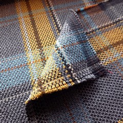 TARTAN PLAID TAPESTRY FABRIC 58 WIDE HEAVYWEIGHT JACQUARD UPHOLSTERY YARD