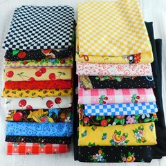 Mary Engelbreit Quilting Fabric Lot, Cotton Vintage 8.5 Yards 20 Pieces 2.13 lbs