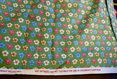 VTG Yellow Pink Blue & White Florals on Green BTFQ