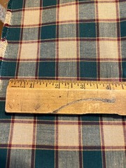 26-08-508 Tan/maroon/hunter green plaid homespun Cotton Fabric-17″ x 52″ rem