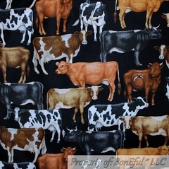 BonEful FABRIC FQ Cotton Quilt Brown Red Barn Farm Scenic Horse Pig Rooster Cow