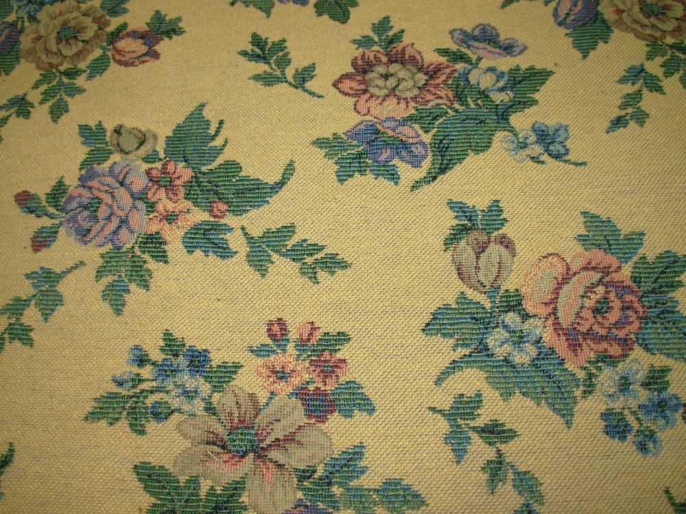 12 2/8 YDS REGAL TAPESTRY FLORAL GOLD UPHOLSTERY FABRIC FOR LESS