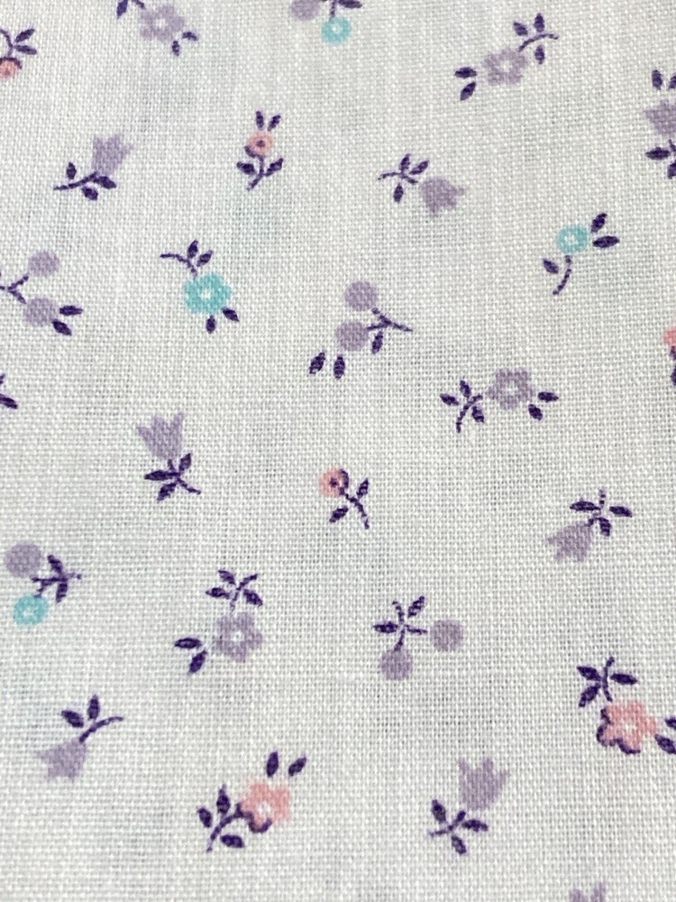 Light Purple Calico Tiny Pink Blue Flowers 24″ x 45″ W VTG Wamsutta Fabric