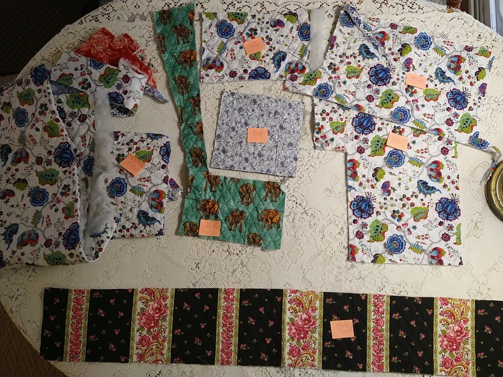 Pre-Quilted Scrap Pack Double Face Quilted Fabric Rems Floral Shabby Elephants +