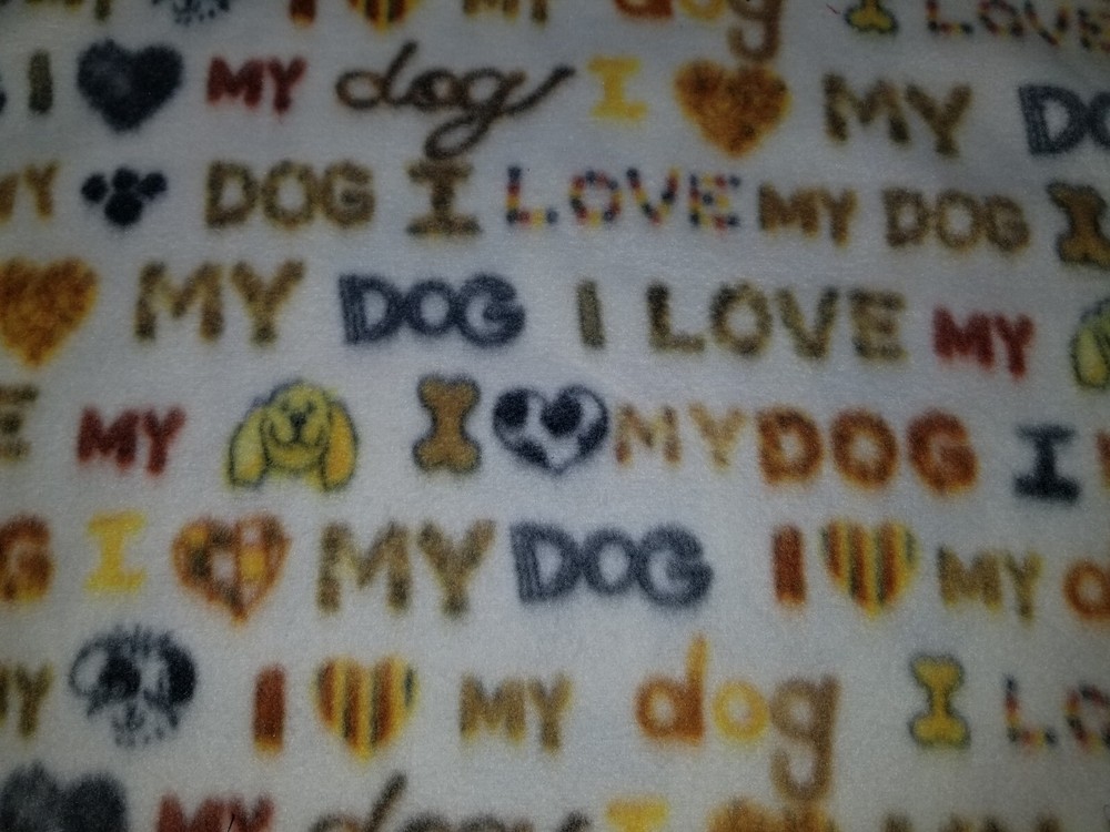 I LOVE MY DOG WORDS CREAM PUPPY HEART FLEECE FABRIC 1 YARD 36″ X 60″