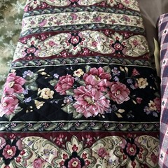 Lot Fabric 4 Designs Cotton Quilted Christmas Holly Snowflakes Patriotic 9+ yds