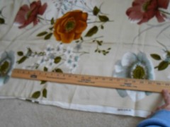 Floral Fabric Soft Polyester/Rayon Viscose 45″ x 1.5yd. Large Red/White Flower