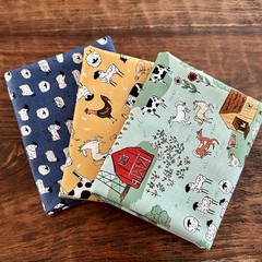 3 Fat Quarters Bundle Riley Blake “Farm Livin” Barns Farm Animals Quilt Cotton