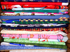 Huge Lot 4 Lbs 8+ Oz Quilting Cotton Fabric Scraps Many Large Lot 4