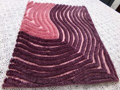 hypnotic sunkissed vtg chenille bedspread fabric pink mauve optic 16″ x 25″