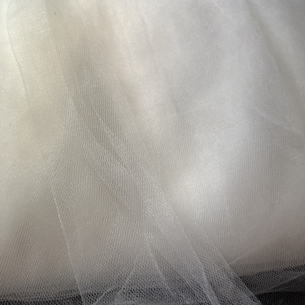 Soft Bridal Mesh Tulle Netting Fabric – 58″ Wide – Sold by the Yard Soft Ivory