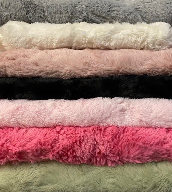 Textured Faux Fur Minky Fabric 62″ Wide