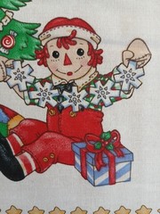 Raggedy Ann & Andy Christmas Border Hearts Fabric