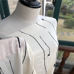 100% Mulberry Silk 13 Momme Crepe Fabric Cream-beige 53″ wide by the yard JJ109