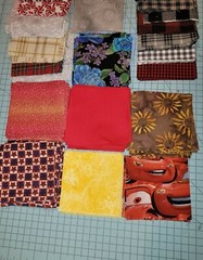 4″ Precut Fabric Squares Assorted Patterns Christmas and Plaid 1.7 Pound Lot