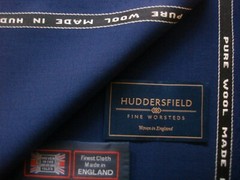 100% SUPER 130’s WOOL SUITING FABRIC IN Navy MADE IN Huddersfield England– 3.4 m