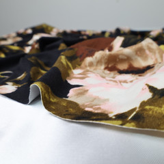 Vintage Floral Poly Spandex Jersey Knit Fabric/By the Yard /Apparel Fabric