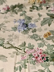 P. Kaufman Upholstery Curtain Fabric 2.75 Yards by 54”Cabbage Roses Linen Weave