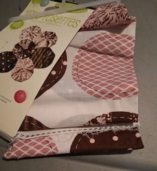 Daisy Kingdom YoYo Rosettes Cut N Sew Craft Kit Cotton Fabric