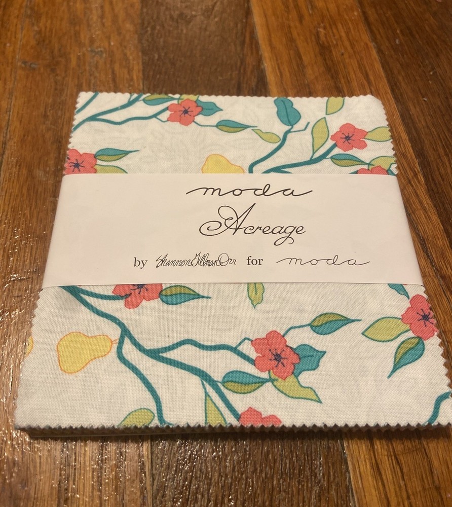 Acreage by Shannon Gillman Orr For Moda 5″ x 5″ Pre-Cut Charm Pack, 100% Cotton