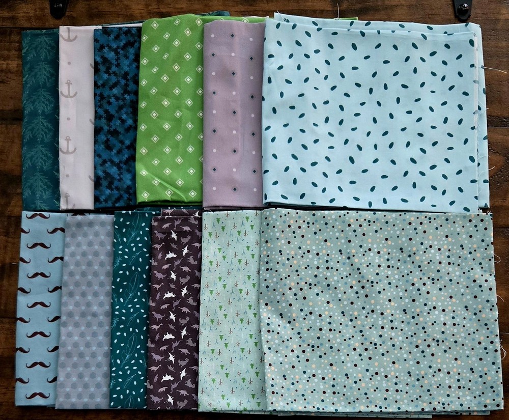 Fat Quarter Bundle Assorted Colors Fabrics – 12 Pieces Approx 21×21 in