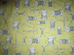 THREAD SCISSORS SEWING ITEMS YELLOW COTTON FABRIC FQ