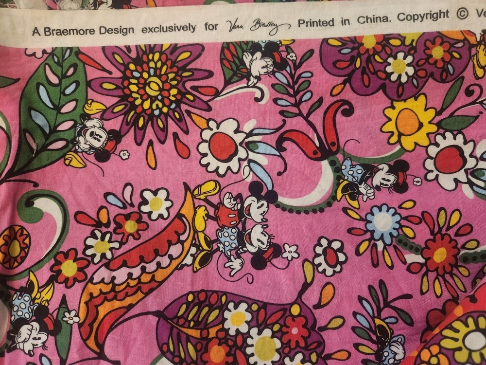 Vera Bradley /Braemore RARE Mickey Minnie Design Exclusive Fabric 13 Ft x 6 Ft