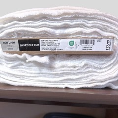 White Sew Lush Fleece Ultra-Soft Texture Fabric, 57” Wide x 15″ Long