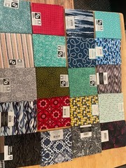 Lot of 20 PATTERN fat quarters-WHAT U SEE IN THE PICTURES IS EXACTLY WHAT U GET