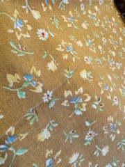 VTG 70s DITSY blue yellow green on caramel brown 100% COTTON FABRIC 2 YDS 42″ W