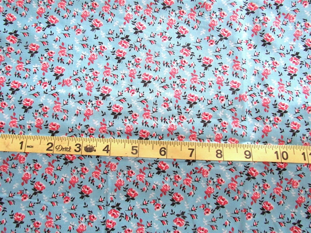 7/8 yd Cotton Fabric Light Blue with Salmon & White Flowers All Over