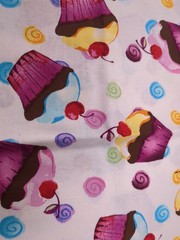 Joann Fabric Cupcakes 42×18″