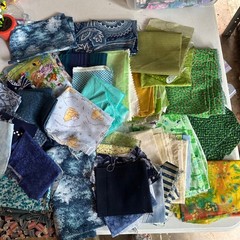 Quilting Fabric Scraps Remnants Lot 2lb 11oz Cotton Prints Winnie the Pooh Blue