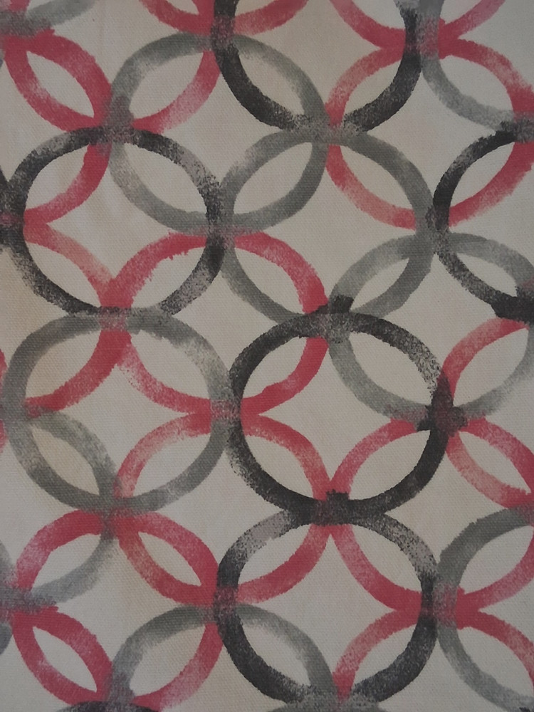 3 Yds WAVERLY Cream/Pink/Gray Interlocking Circles Heavy Twill, Price is BTY